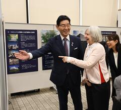 駐日フランス大使と区長