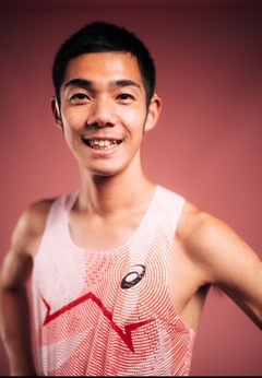 青山選手のプロフィール画像