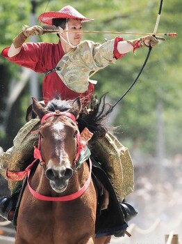 流鏑馬の画像